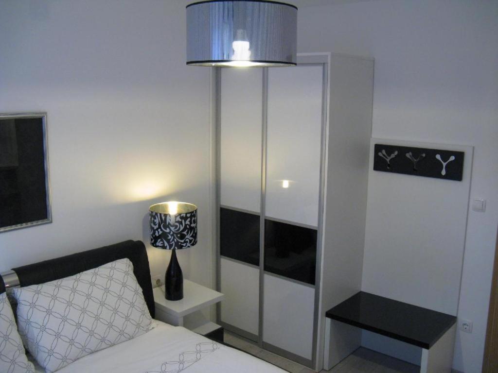 克尔克Apartman Ljubica 4公寓 外观 照片