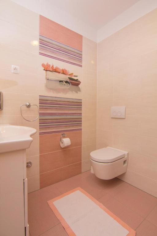 克尔克Apartman Ljubica 4公寓 外观 照片
